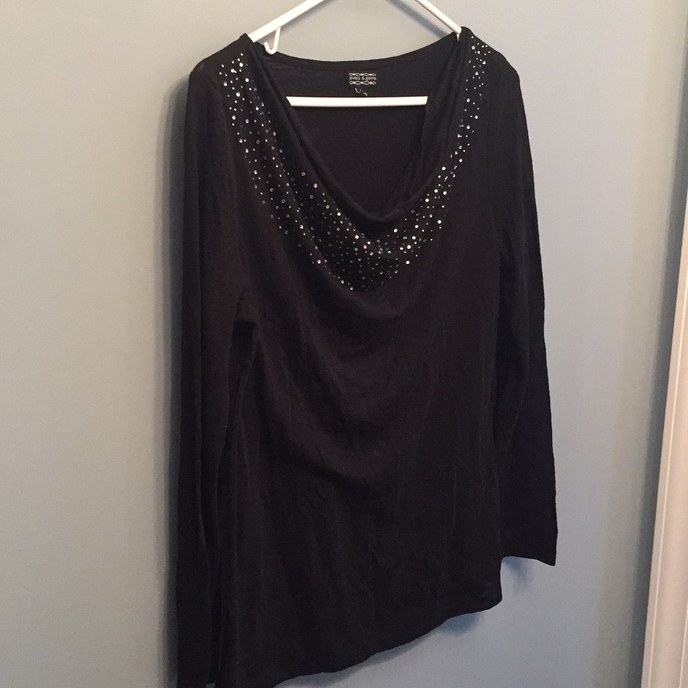 Women’s L shirt